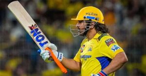 Dhoni Sixes hattrick