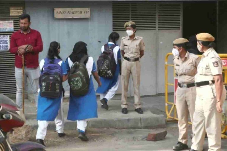 Delhi School Bomb Threat