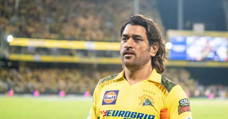 dhoni f