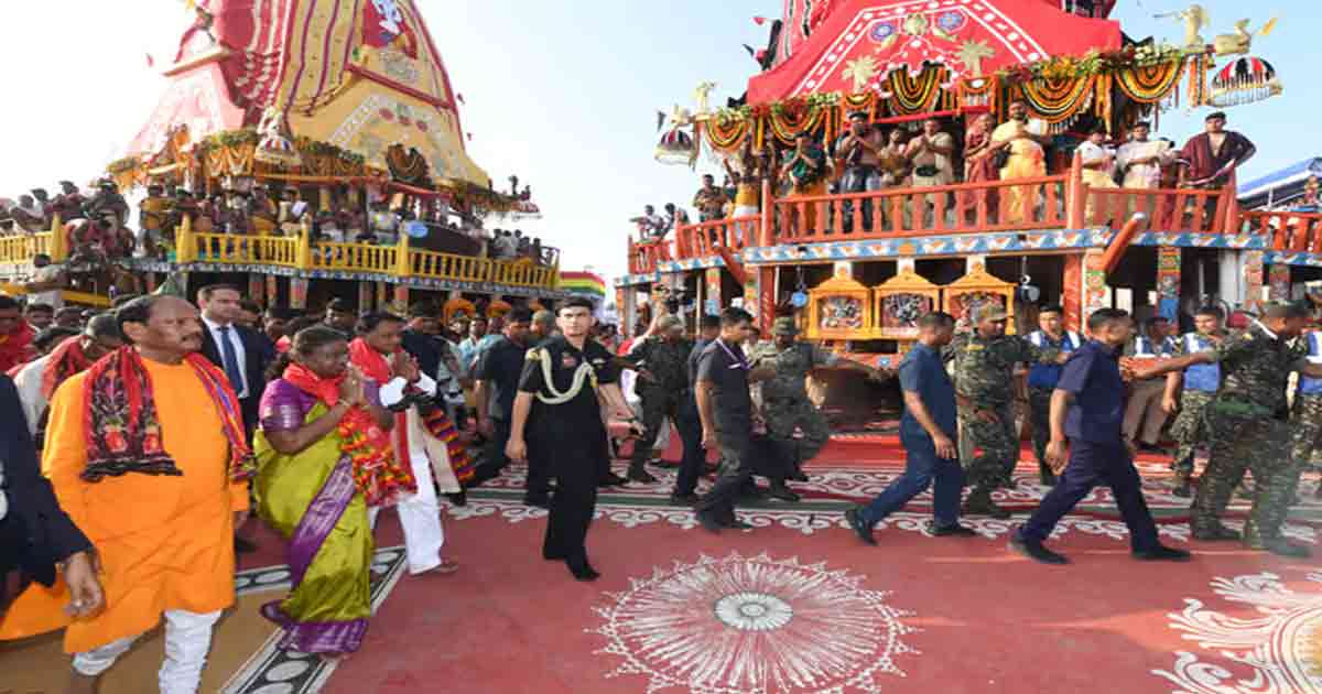 President draupadi Murmu Vist Puri rath