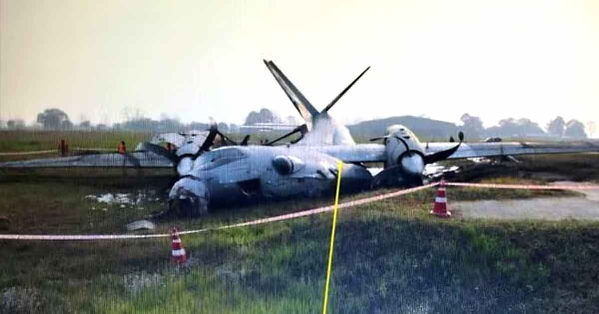 Crash landing' of AN-32 aircraft at Bagdogra after Jaguar crash in Panchkula