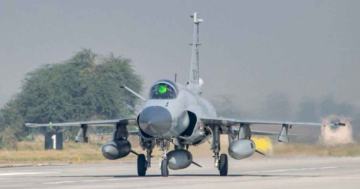 terrorist-attack-3-soldiers-killed-in-major-terrorist-attack-in-pakistan-paramilitary-headquarters-attacked-in-peshawar-2