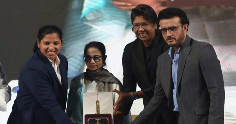 richa, jhullan mamata & saurav