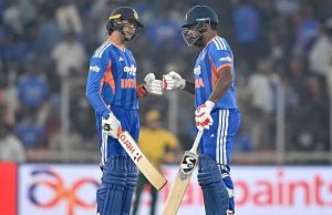 দক্ষিণ আফ্রিকার কাছে হারের পর দলে কী কী পরিবর্তন আনা হবে? সঞ্জু স্যামসন সম্পর্কে বড় ইঙ্গিত কোচের