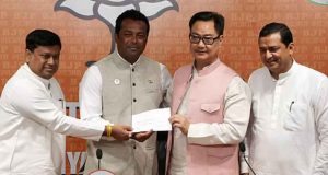 বিজেপিতে যোগ দিলেন লিয়েন্ডার পেজ