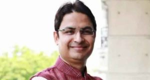 দার্জিলিংয়ে ভোটার তালিকা থেকে বাদ ১.৪ লাখ নাম, বিজেপি সাংসদকে ঘিরে পোস্টার