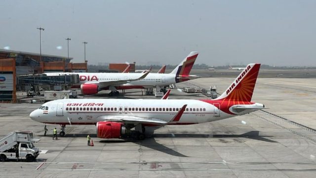 Air India Fares: ইরান যুদ্ধের আবহে এবার বাড়বে এয়ার ইন্ডিয়ার বিমানের ভাড়া