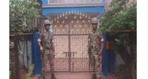 Coal smuggling case: কয়লা পাচার মামলায় দুর্গাপুরের পুলিশ কর্তার বাড়িতে ইডি হানা Coal smuggling case: ED raids Durgapur cop’s residence in Bengal