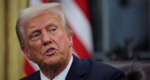 আমেরিকার বিদেশনীতিতে বদল, বাস্তব থেকে দূরে সরছেন ডোনাল্ড ট্রাম্প? আমেরিকার বিদেশনীতিতে বদল, বাস্তব থেকে দূরে সরছেন ডোনাল্ড ট্রাম্প?