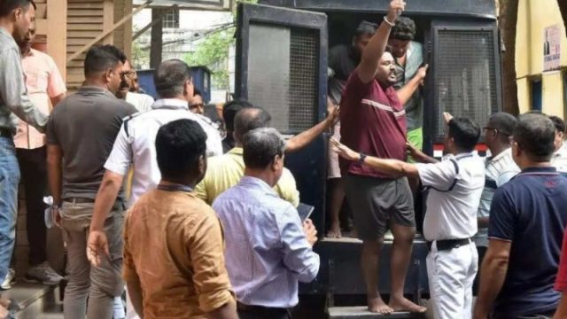 শশী পাঁজার বাড়িতে পাথর ছোড়ার ঘটনায় জালে আরও ৫, জোরদার তদন্তে পুলিশ