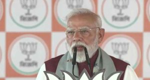 ‘ঝালমুড়ি আমি খেয়েছি, কিন্তু ঝাল টিএমসি-র লেগেছে’, কৃষ্ণনগরে বললেন প্রধানমন্ত্রী মোদী