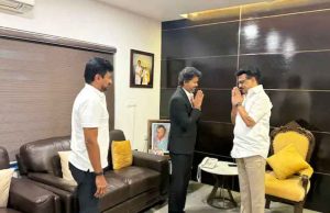 তামিলনাড়ুর প্রাক্তন মুখ্যমন্ত্রী স্ট্যালিনের সঙ্গে দেখা করলেন নতুন মুখ্যমন্ত্রী বিজয়