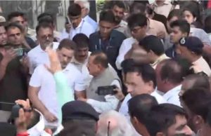 ‘দেশবাসী আমাদের প্রতিবাদে যোগ দিন’, কেন্দ্রীয় মন্ত্রী জিতেন্দ্র সিংয়ের কথা না শুনে সোশ্যাল মিডিয়ায় আবেদন রাহুল গান্ধীর