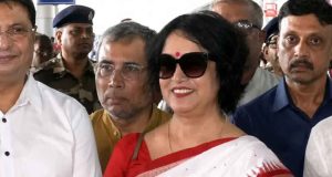 ১৯ বছর পর কলকাতায় ফিরলেন তসলিমা নাসরিন