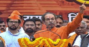 উদ্ধব ঠাকরের জন্য বড় ধাক্কা, বিদ্রোহী সাংসদদের শিন্ডে গোষ্ঠীতে যোগদানের অনুমোদন