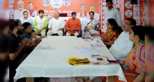 কামদুনিকাণ্ডে নির্যাতিতার পরিবারের পাশে শুভেন্দু, দিলেন ন্যায়ের আশ্বাস