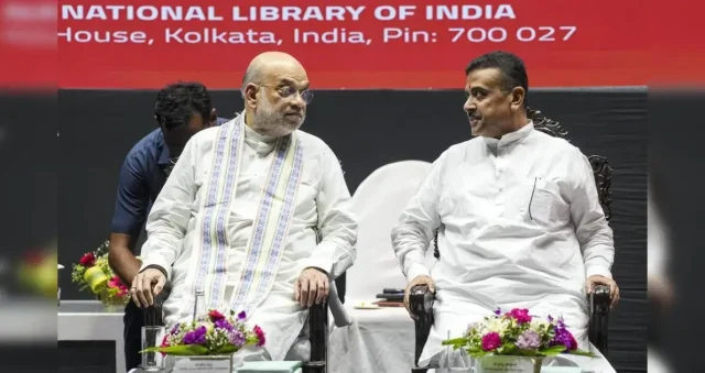 বাংলার-সংস্কৃতিকে-বিশ্বমঞ্চে-ফেরাতে-হবে-বার্তা-স্বরাষ্ট্রমন্ত্রীর-f520aeda