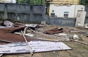 পাকিস্তান হাই কমিশন থেকে নিরাপত্তা বেষ্টনী তুলল ভারত, অবৈধ দখলের বিরুদ্ধে চলল বুলডোজার