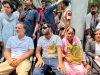 পেলেট গানের ঘটনায় এফআইআর-এর দাবিতে থানার বাইরে অবস্থান ধর্মঘটে রাহুল গান্ধী