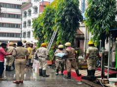 ভোররাতে তারাপীঠের হোটেলে ভয়াবহ অগ্নিকাণ্ড, ঘুমন্ত অবস্থায় দগ্ধ হয়ে ৭ জনের মৃত্যু