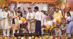 অষ্টম শ্রেণি থেকেই ‘সারথি’ প্রকল্পে সাইকেল, ঘোষণা মুখ্যমন্ত্রী শুভেন্দুর