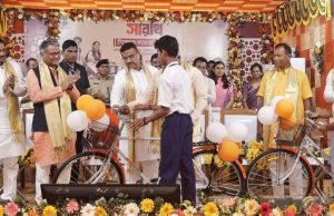 অষ্টম শ্রেণি থেকেই ‘সারথি’ প্রকল্পে সাইকেল, ঘোষণা মুখ্যমন্ত্রী শুভেন্দুর