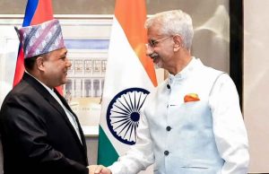 ভারতের কাছে কী জলবায়ু ক্ষতিপূরণ চেয়েছে নেপাল? জবাব দিলেন বিদেশমন্ত্রী শিশির খানাল