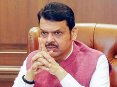 নাগপুরে পরাজয়ে বিব্রতকর পরিস্থিতিতে বিজেপি, কংগ্রেসের সমালোচনা করে করা টুইট মুছে দিলেন ফড়নবীশ