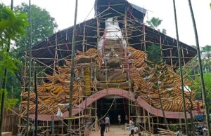 ঐতিহাসিক পরিবর্তনের পথে পার্ক স্ট্রিট, প্রথমবার দুর্গাপুজো অ্যালেন পার