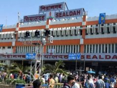 পুজোর ভিড় সামলাতে তৎপর লালবাজার ও রেল, বিশেষ বৈঠকের সিদ্ধান্ত